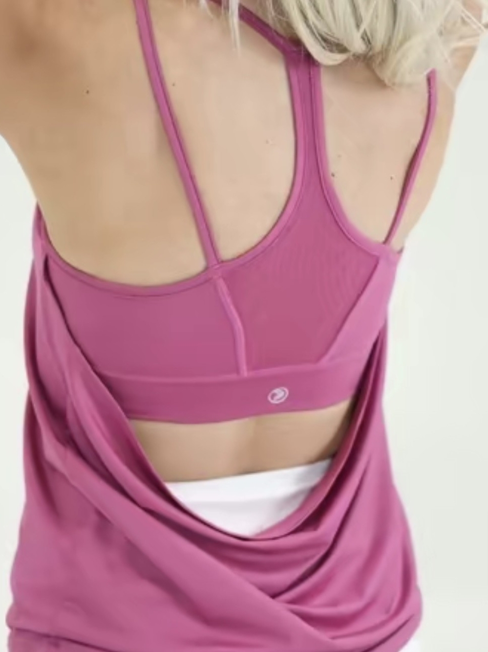 Strappy Back Sports Quincy Bra  Tank- Magen (New)